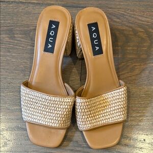 Aqua Women's Raffia Woven Slide Sandals size 6